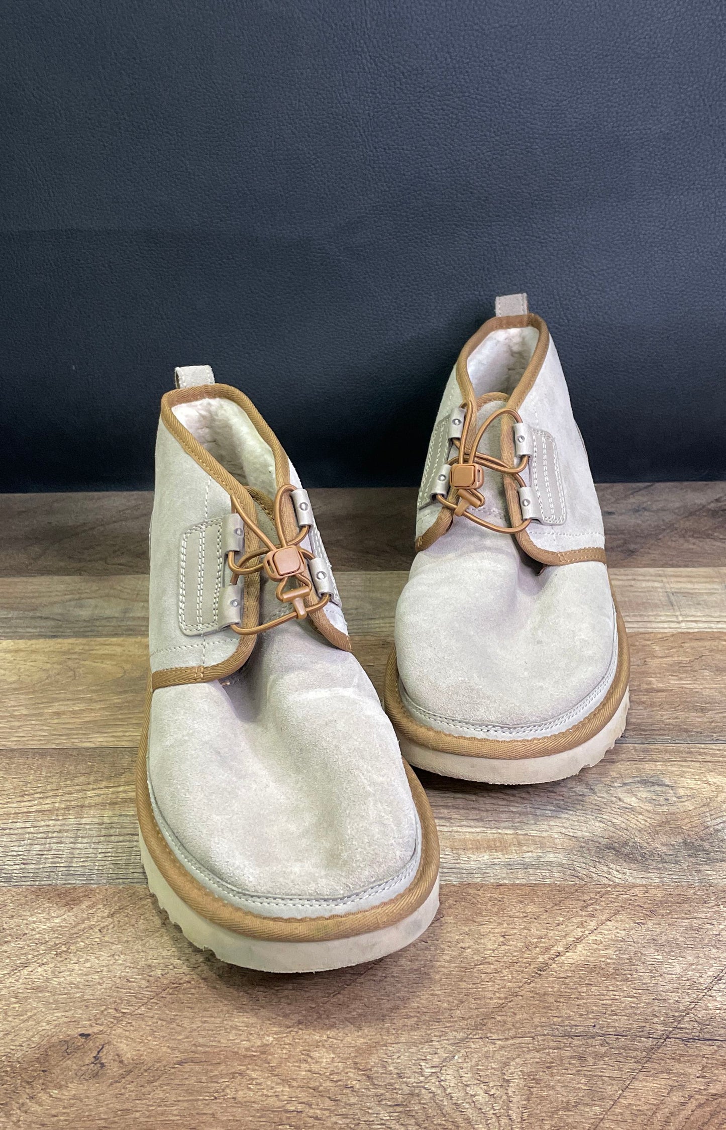 UGG Neumel Snapback Goat Grey Suede Sheepskin Lined Chukka Boots Men's Size 12