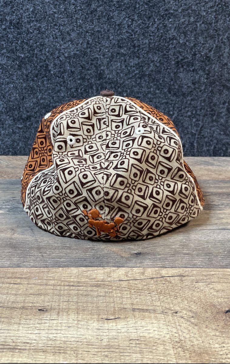 Vintage New Era 59FIFTY NYC Crown Spray Can Print Wool Fitted Hat Sz 7 1/4