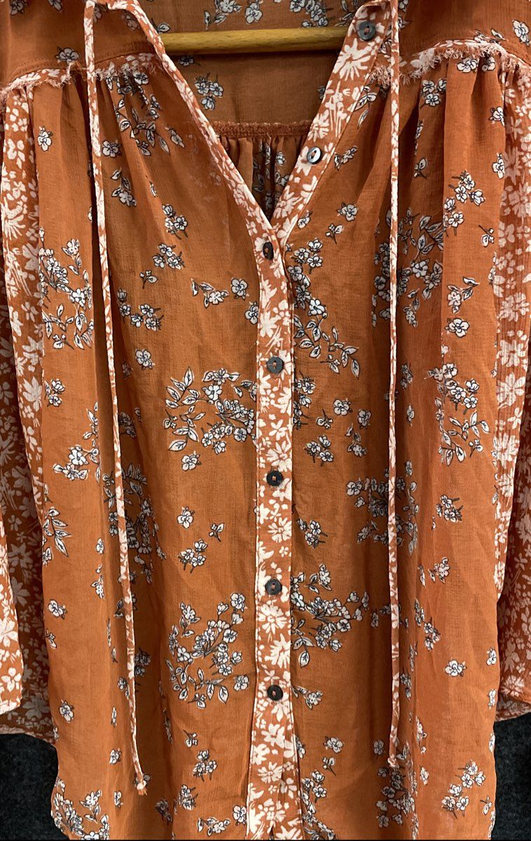 Free People Women's Orange Terracotta Mixed Floral Button Down Blouse Sz XS