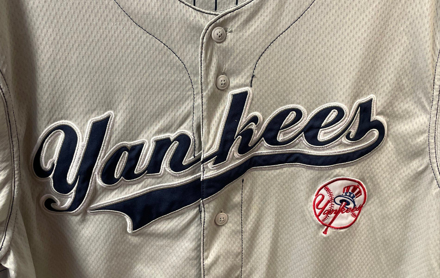 True Fan MLB Men's New York Yankees Baseball Jersey Cream Button Up Sz L 42-44