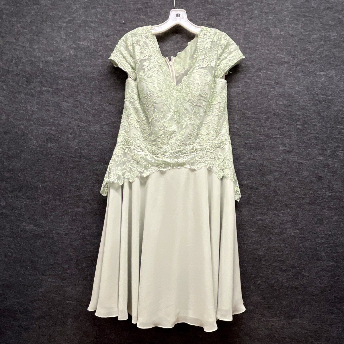 JJ's House Women's Celadon Green Lace A-Line Formal Dress Mother of Bride NWT 16