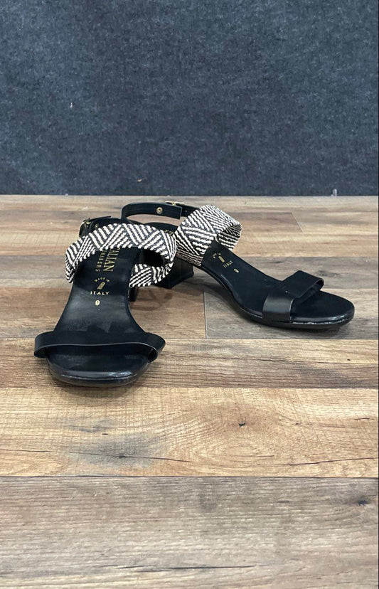 Italian Shoemakers Black White Chevron Block Heel Ankle Strap Sandals Size 9