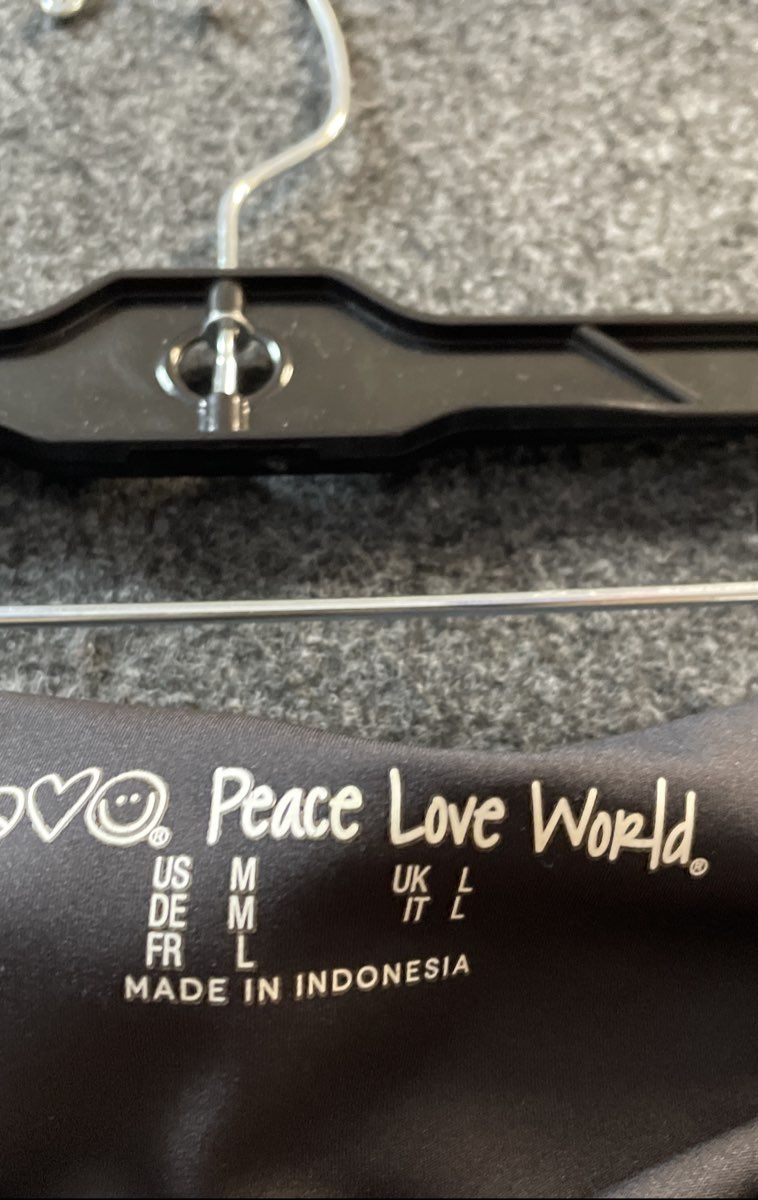 Peace Love World Women's Gray Mind Body High Rise Leggings Side Pockets Sz M