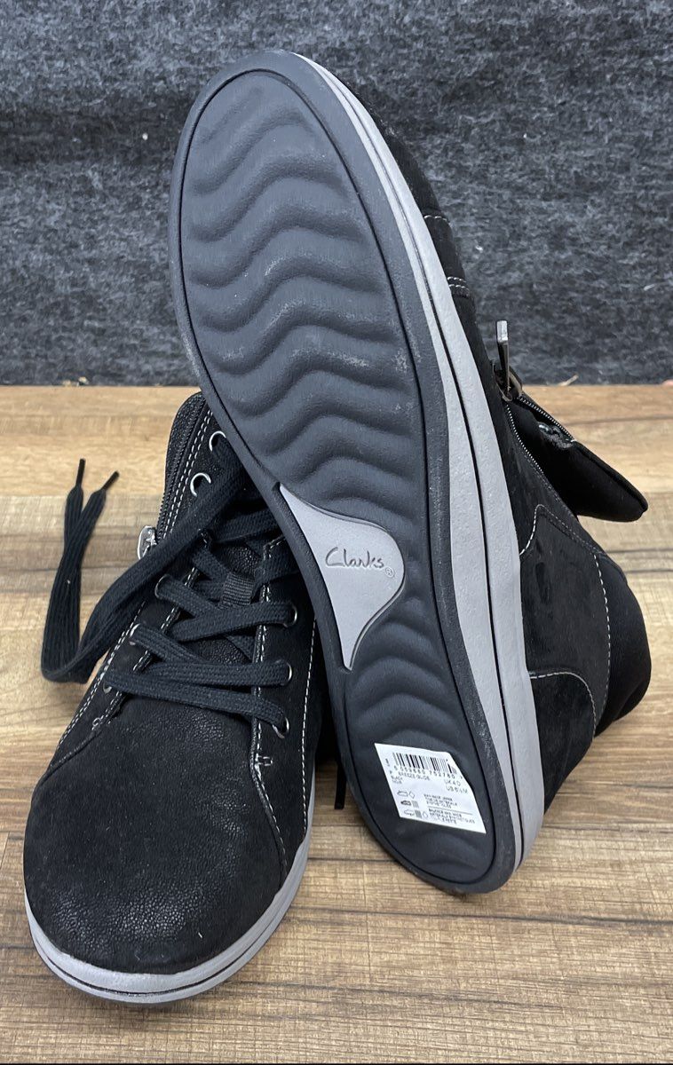 Clarks Breeze Glide Black Ankle Boot Sneakers Side Zip Women's Size 6.5