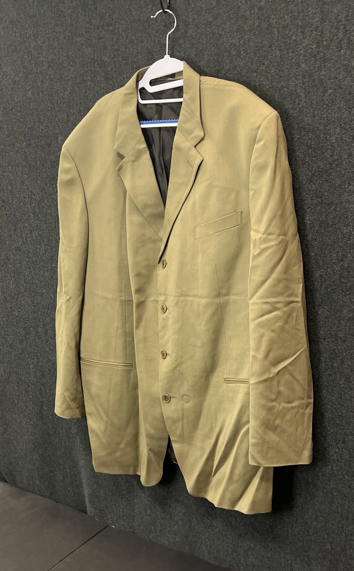 Vintage 90s Men's Sage Green Wool 4 Button Suit 2 Piece Pleated Trousers