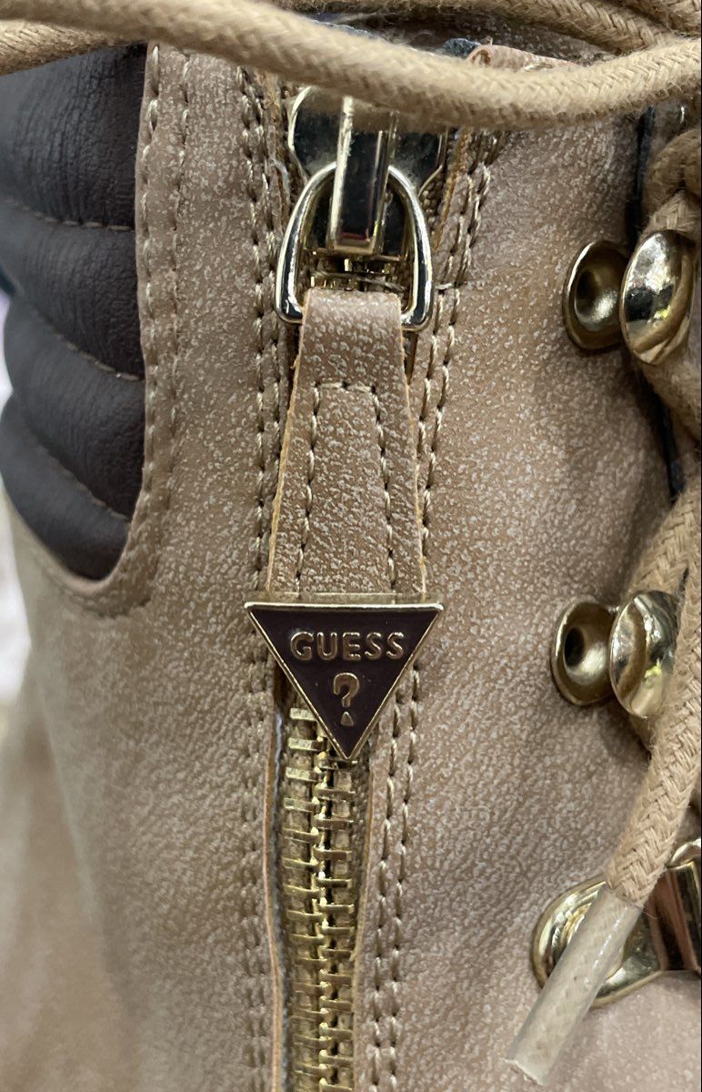 Guess GFGrove Tan Brown Lace Up Block Heel Lug Sole Boots Women's Size 10