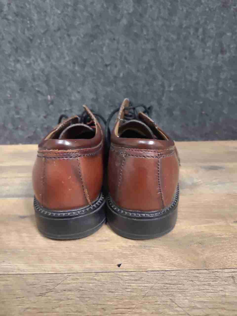 G.H. Bass & Company Chase Brown Leather Plain Toe Oxford Derby Size 9