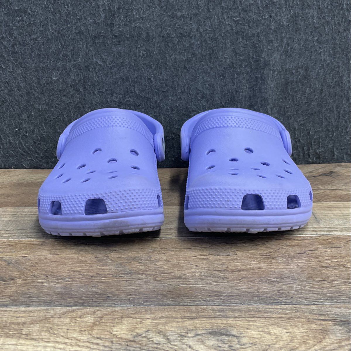 Crocs Classic Clog Lavender Purple Slip On Kids Juniors Clogs Size J4