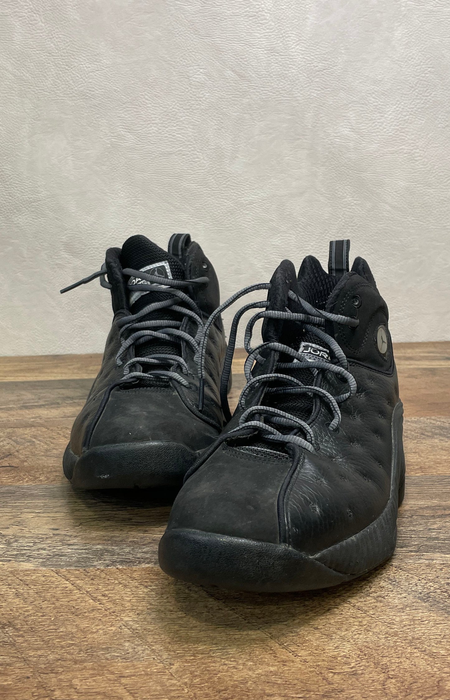 Jordan Jumpman Team II Black Anthracite Basketball Shoes Men's Size 10