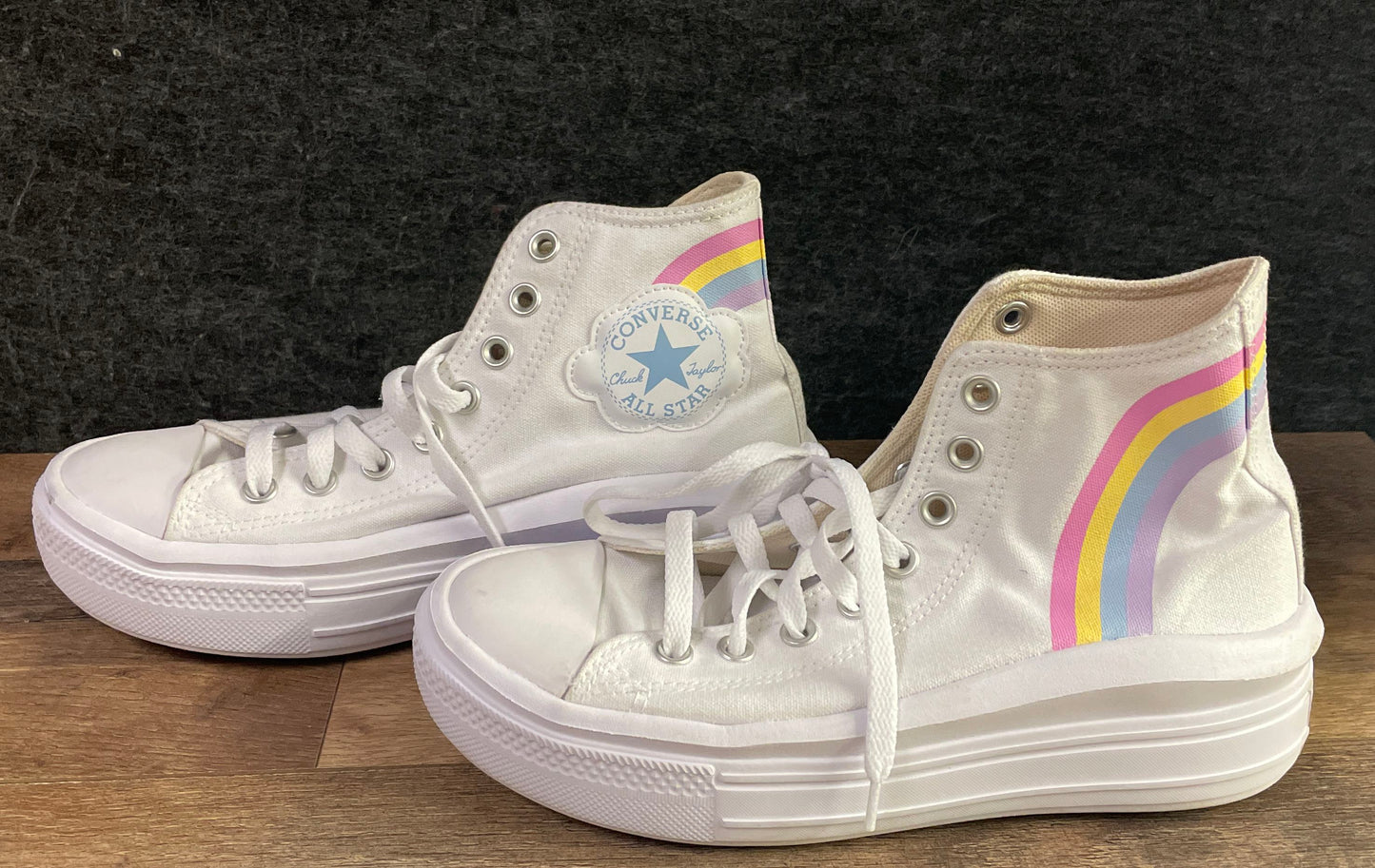 Converse Chuck Taylor All Star Move High Top White Rainbow Cloud Kid Size 6
