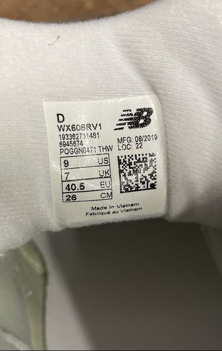 New Balance 608 White Black Red Women's Cross Training Sneakers Size 9D Wide