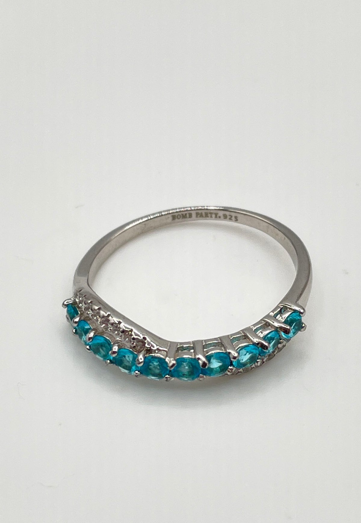 Bomb Party 925 Sterling Silver Blue & White CZ Crossover Twist Ring 2.1g