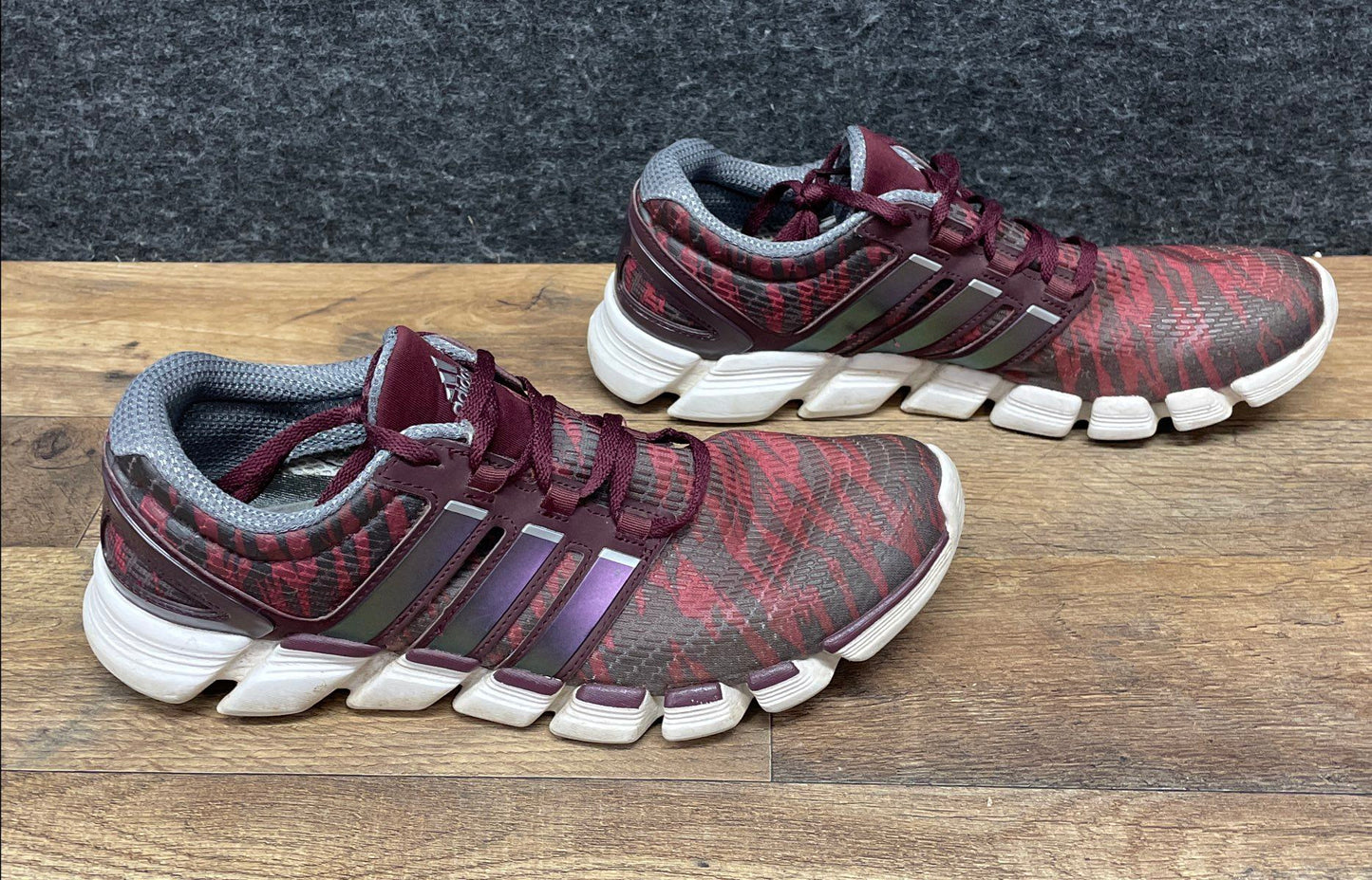 Adidas Climacool Chill Maroon Purple Tiger Print Running Shoes Men's Size 9