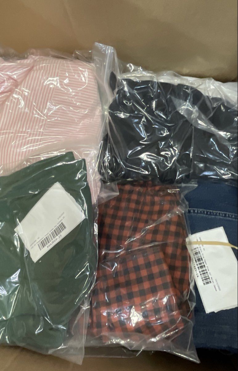 Assorted Brands Men's Women's Clothing Reseller Wholesale Bulk Lot 20.5 Lb
