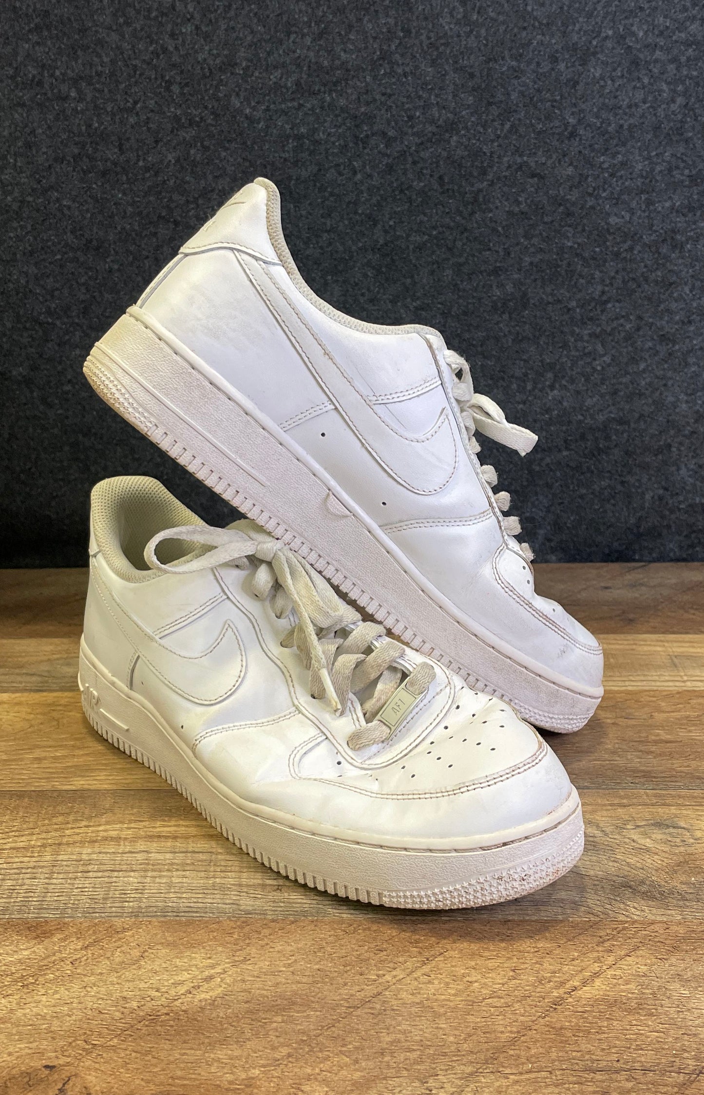 Nike Air Force 1 '07 Low Triple White Men's Basketball Sneakers Size 10.5