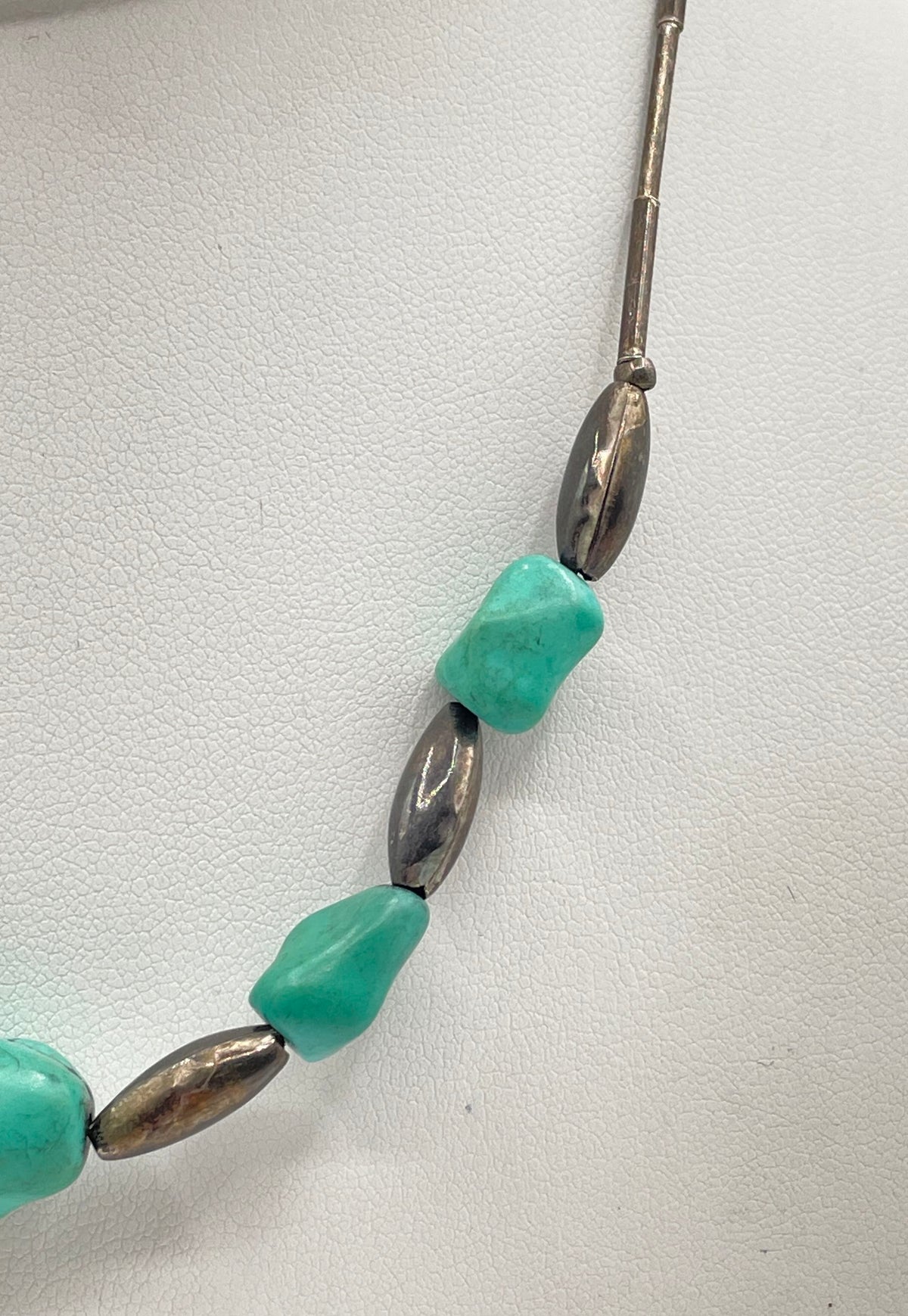 925 Sterling Silver Turquoise Barrel Tube Bead Southwestern Style Necklace 12.3g
