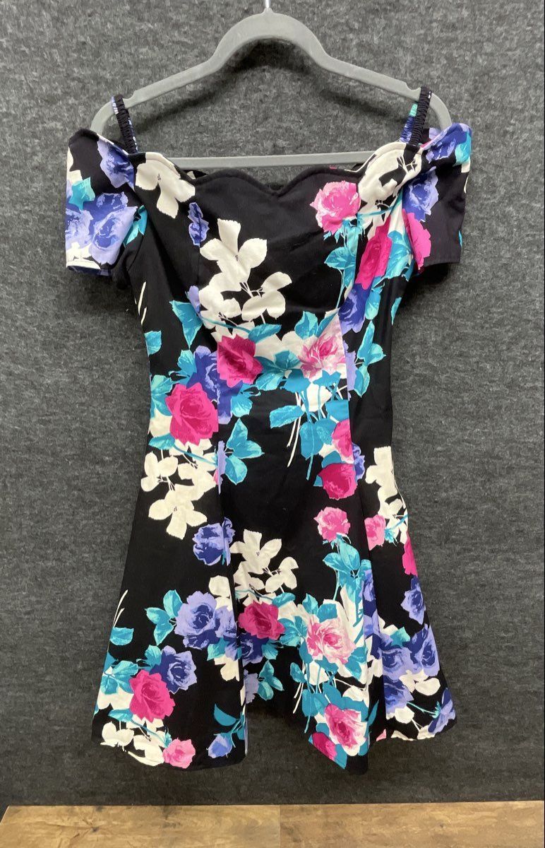 Vintage 80s 90s Floral Off Shoulder Sweetheart Party Dress Crinoline Skirt