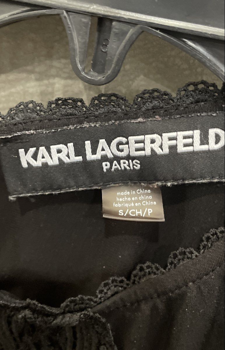 Karl Lagerfeld Women's Black Sleeveless Top Crochet Lace Keyhole Pearl Size S