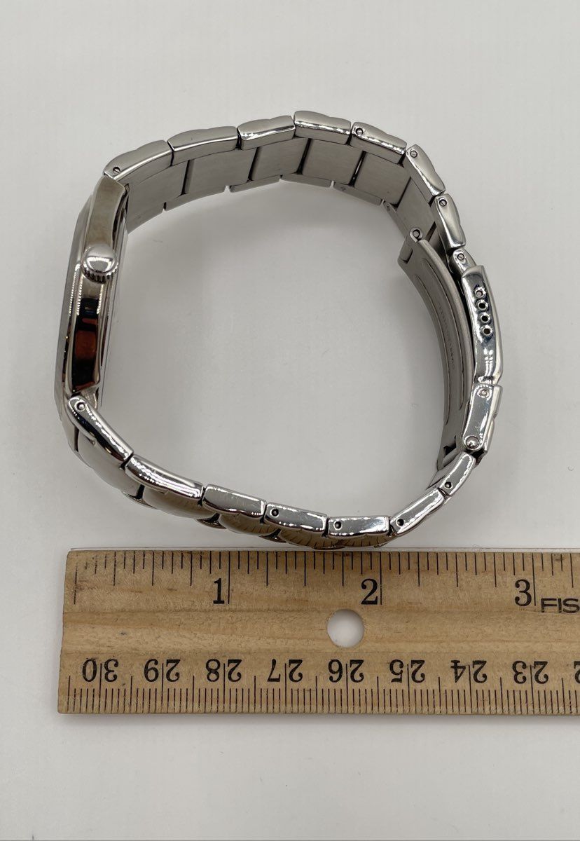 Caravelle By Bulova Silver-Tone 43B37 Men's Quartz Dress Watch *Not Working*