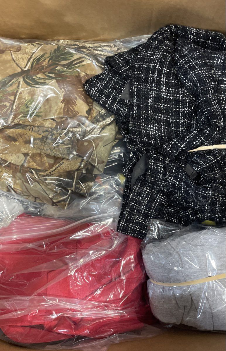 20 Lb Bulk Lot Assorted Reseller Clothing Mens Womens Carhartt North Face More