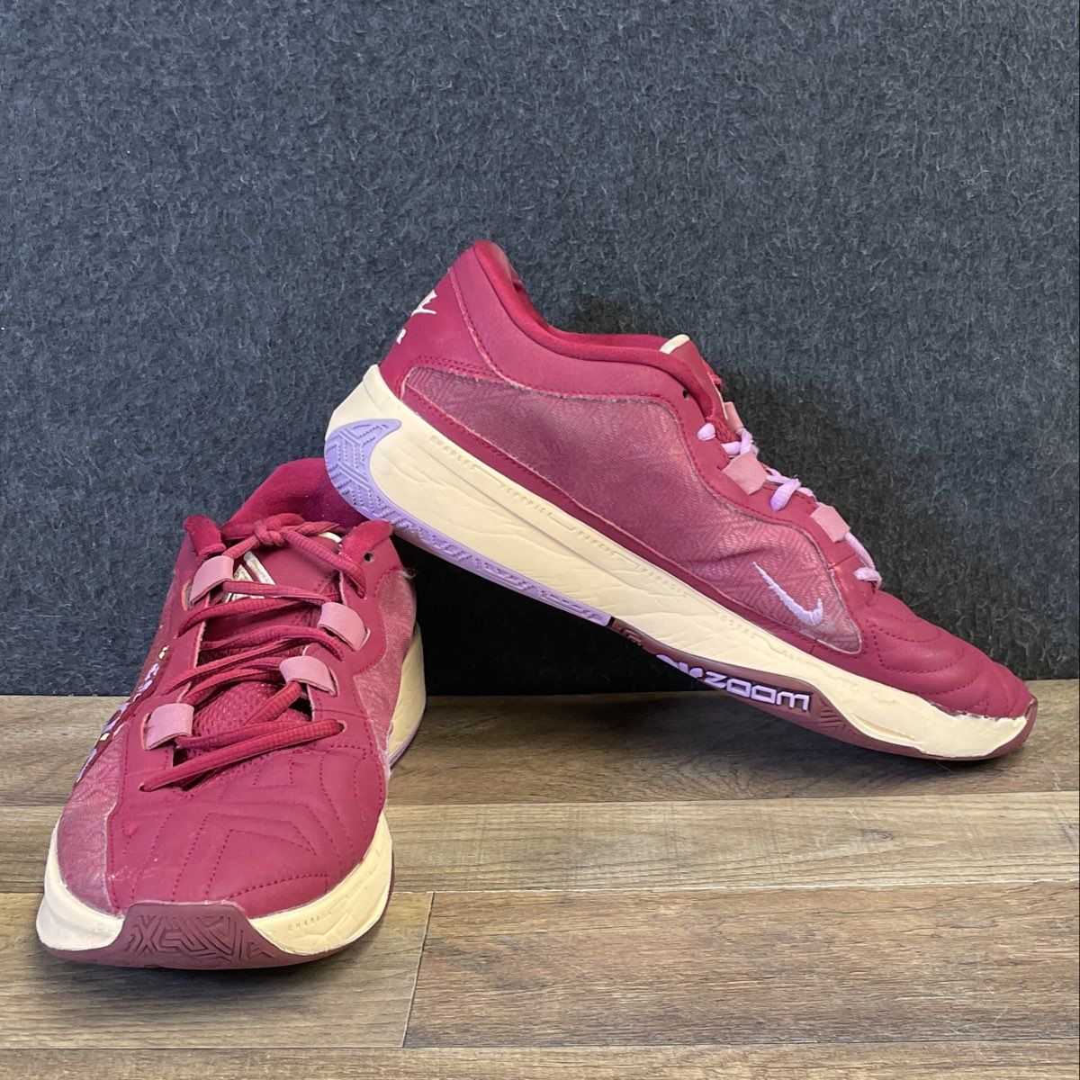 Nike Air Zoom Freak 5 Red Burgundy Giannis Basketball Shoes Size 10
