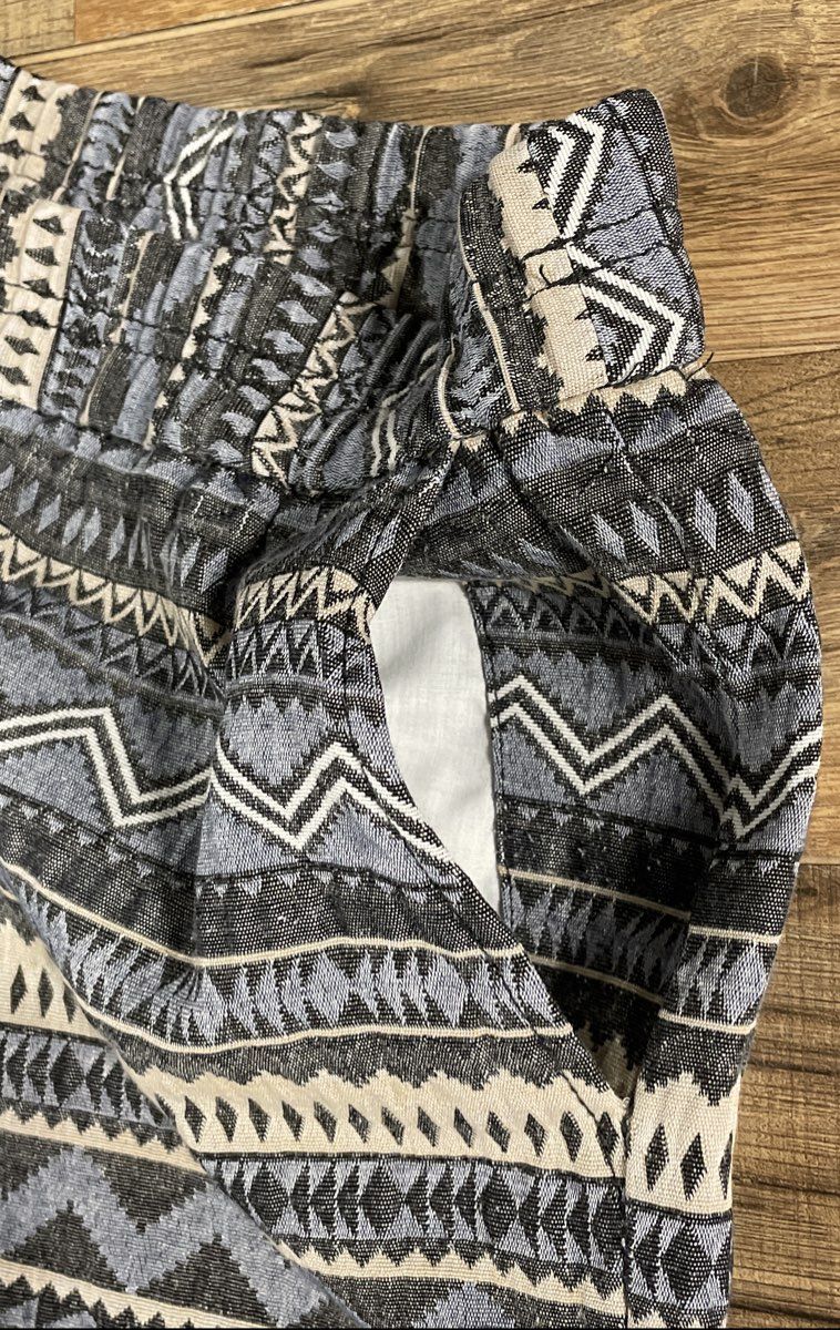 J. Crew Women's Blue Gray Geometric Aztec Print Elastic Waist Shorts Sz 4