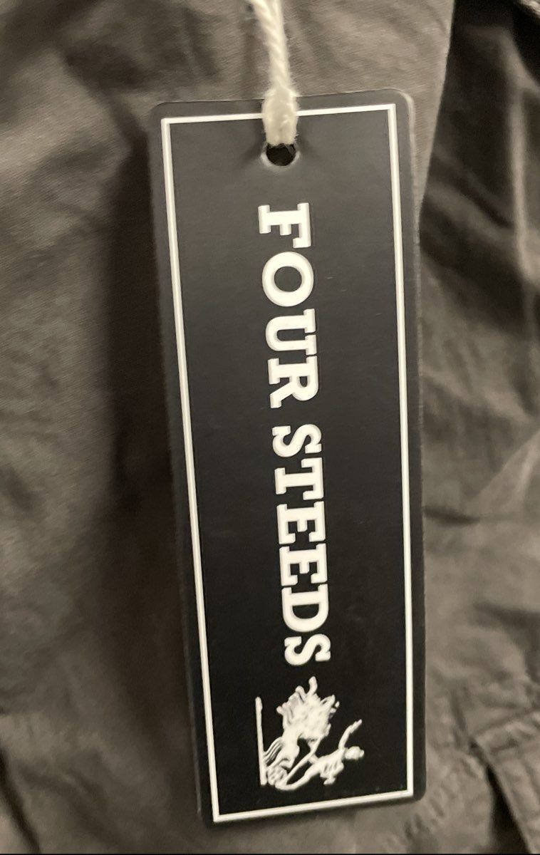 Four Steeds Women's Dark Grey Multi-Pocket Cargo Shorts NWT Model 076 Sz 18