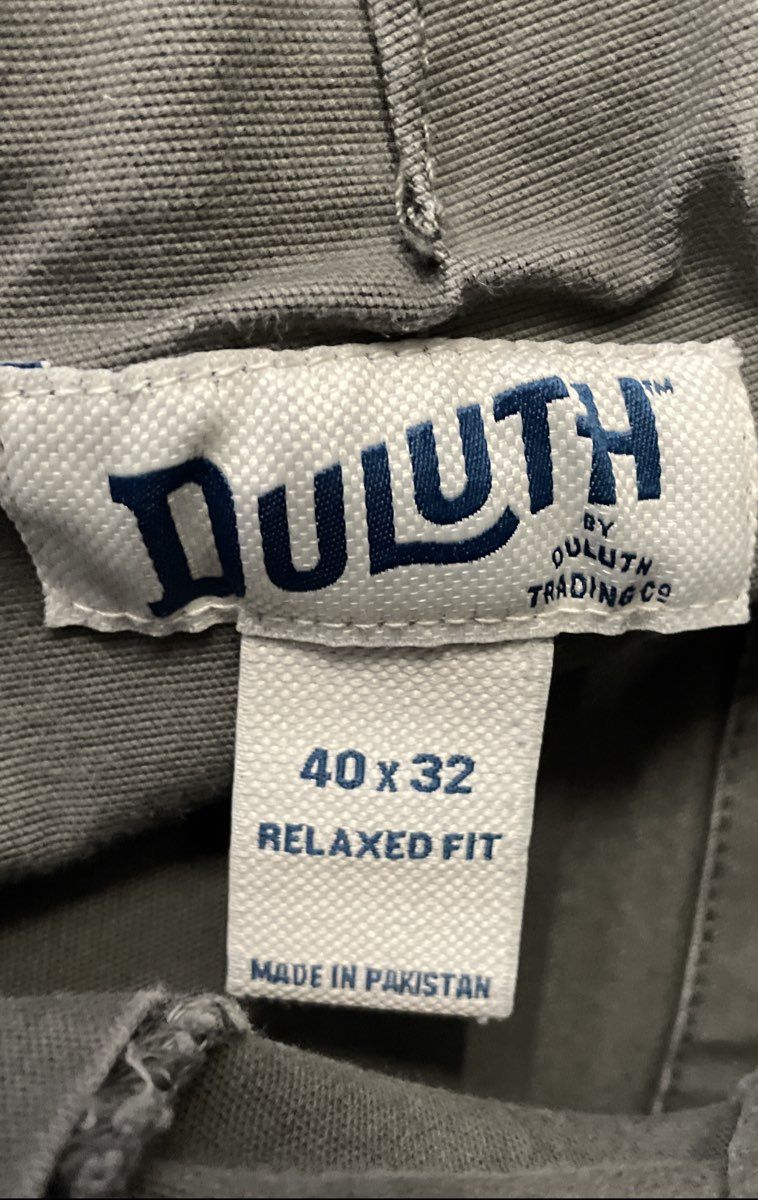 Duluth Trading Co Men's Grey Relaxed Fit Cargo Work Pants Size 40x32
