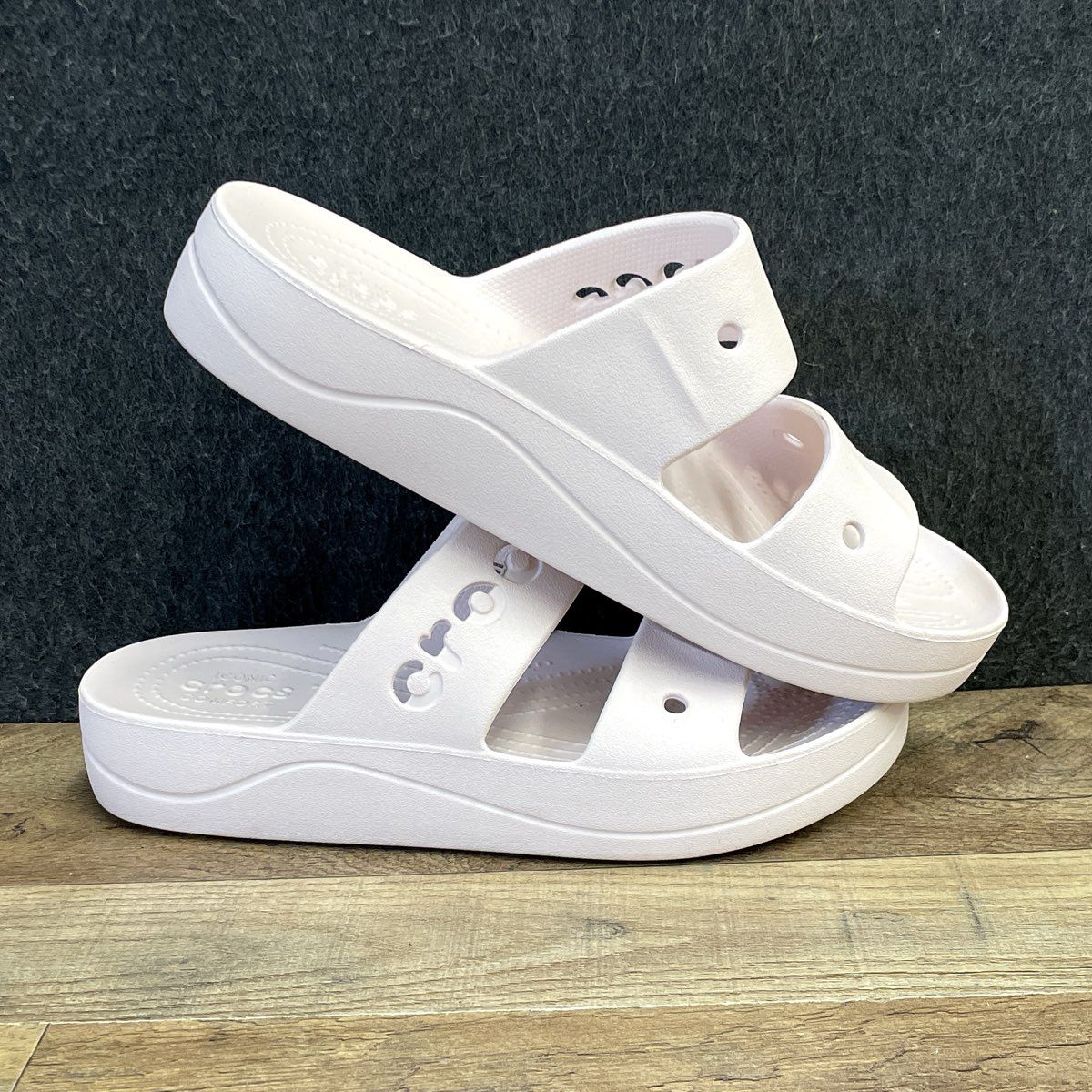 Crocs Classic Platform Sandal Pink Two-Strap Slide Women's Size 9