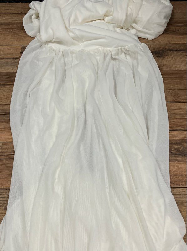 Fashion Nova Women's Cardi Party Ruched Dress White Maxi Gown NWT Size XS