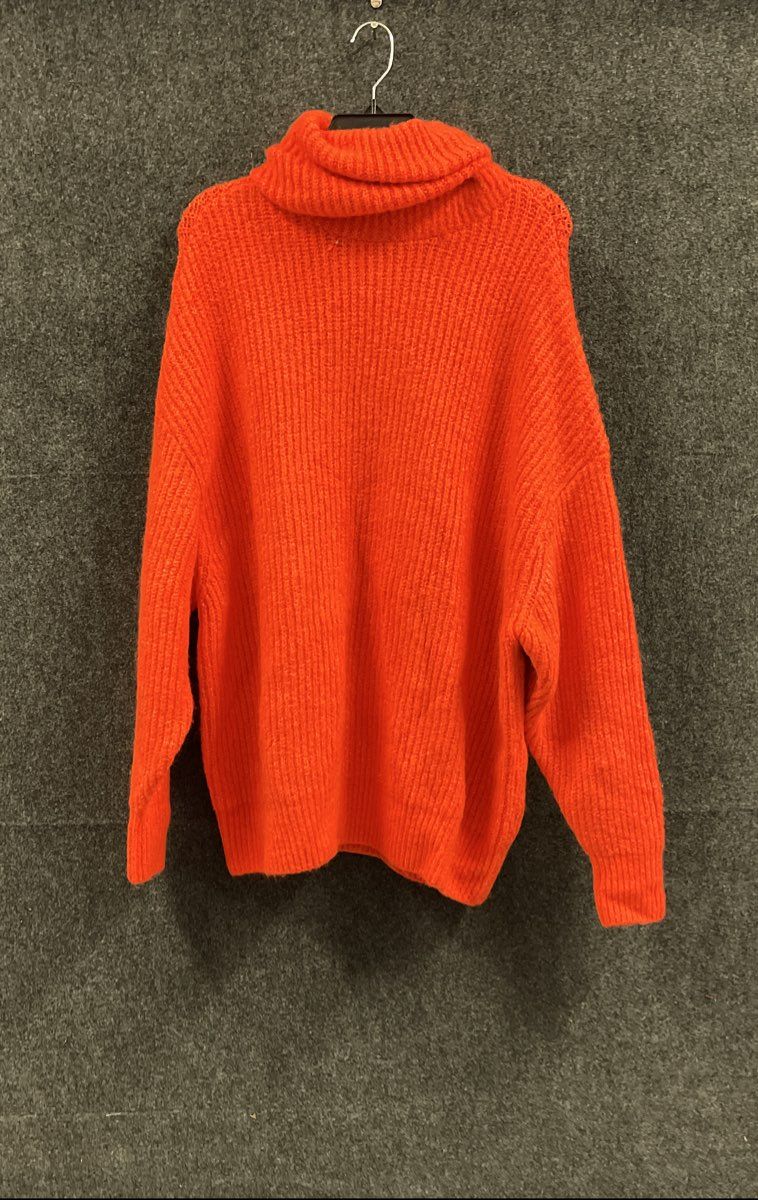 Zara Knit Red Pullover Sweater Women's Size Medium