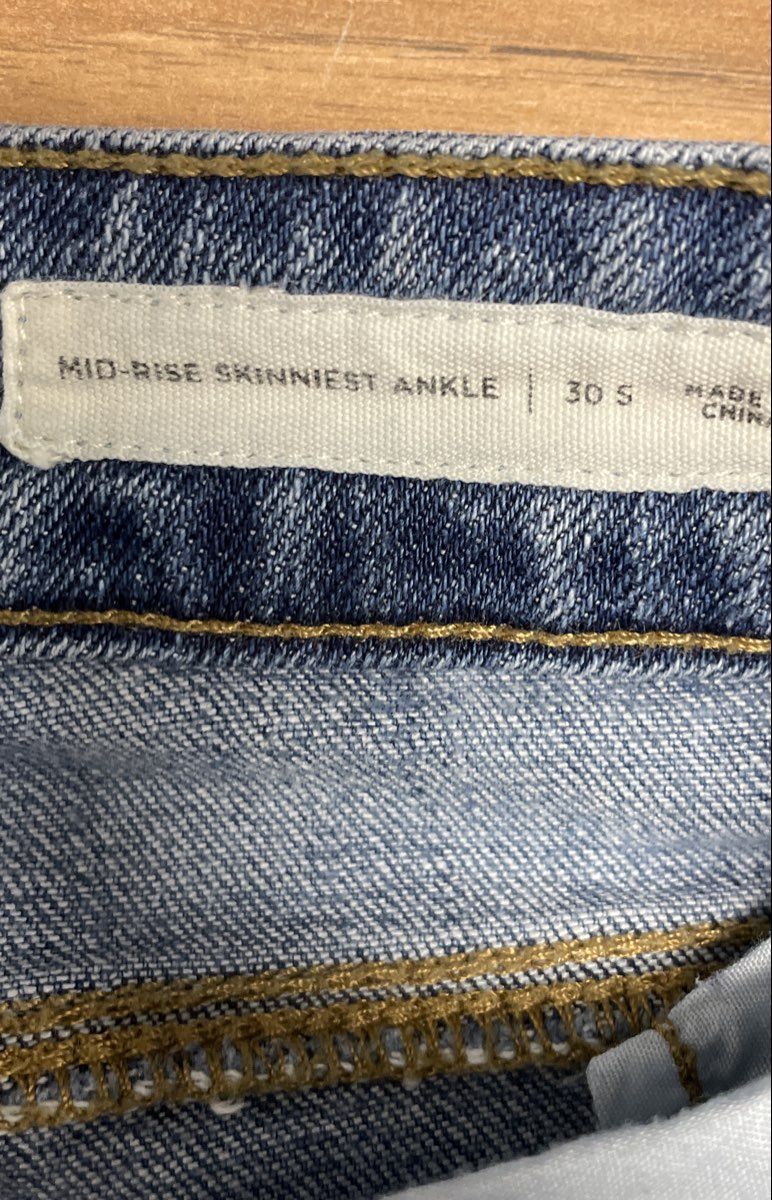 PacSun Women's Mid-Rise Skinniest Ankle Jeans Light Wash Distressed Sz 30S