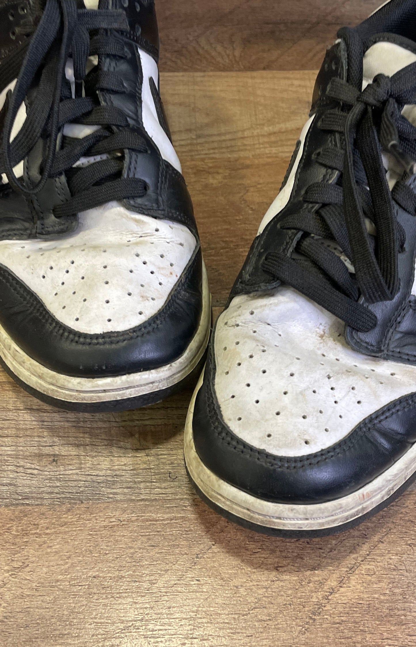 Nike Dunk Low Retro Panda White Black Sneakers Men's Size 9