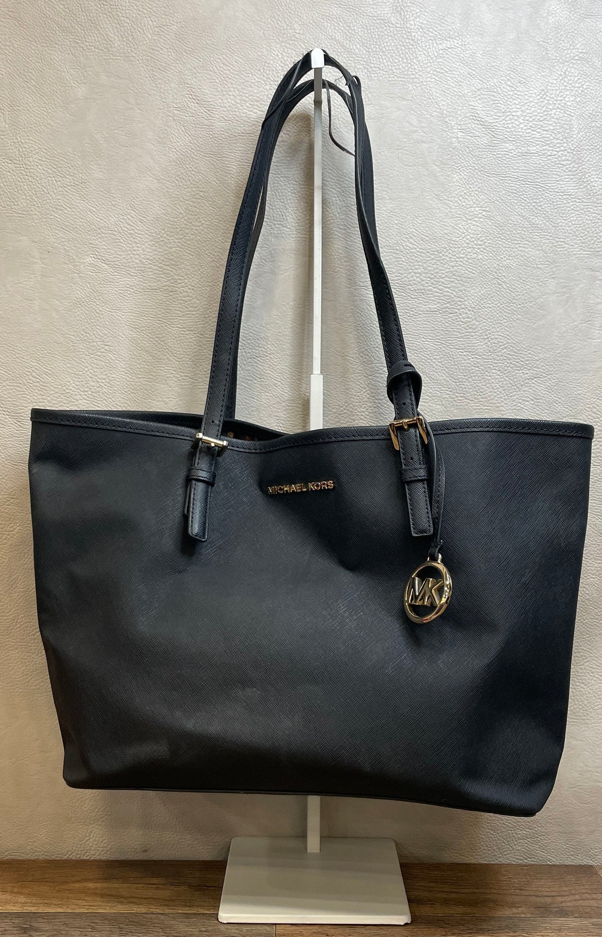 Michael Kors Black Saffiano Leather Jet Set Tote Bag Gold Hardware