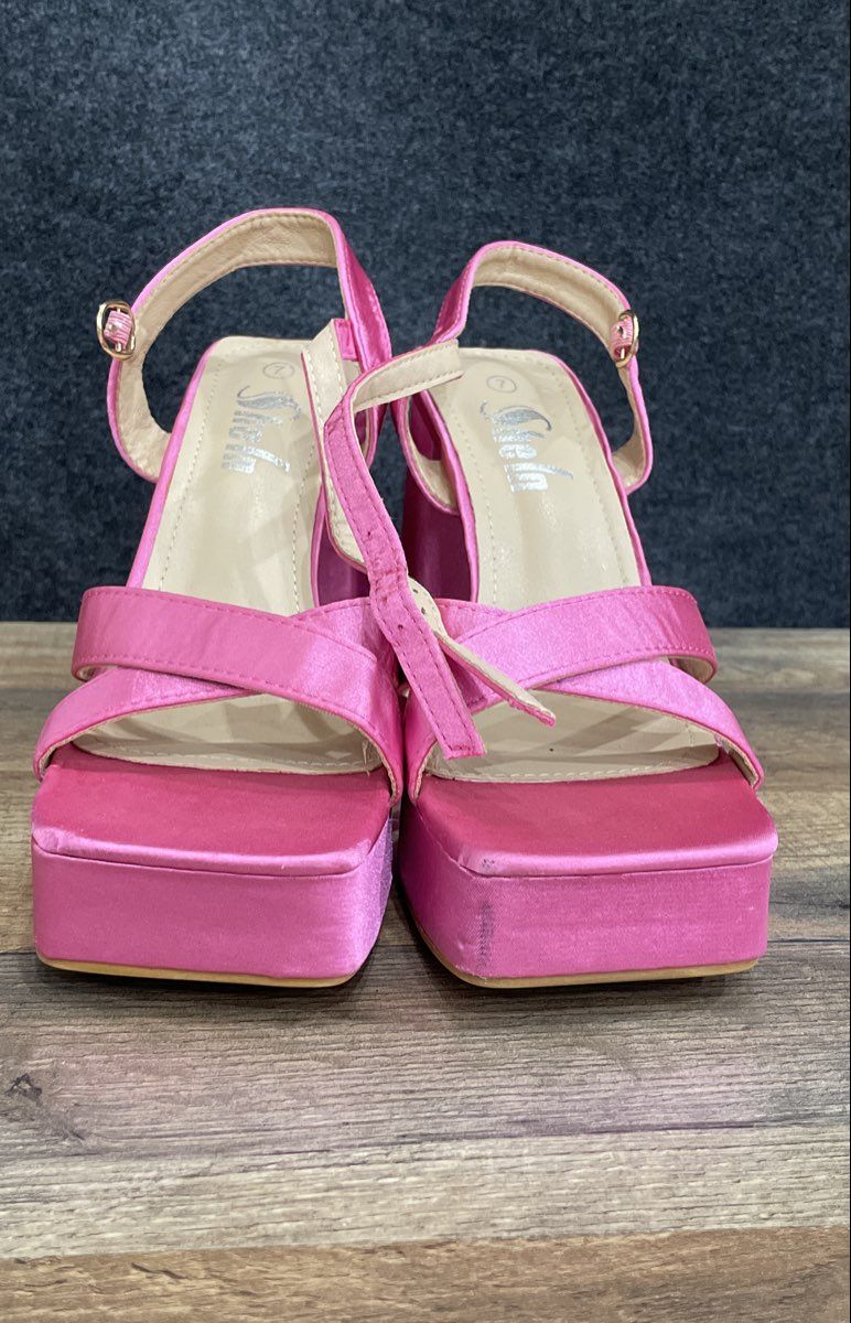 Shein Pink Satin Platform Block Heel Square Toe Sandals Size 7