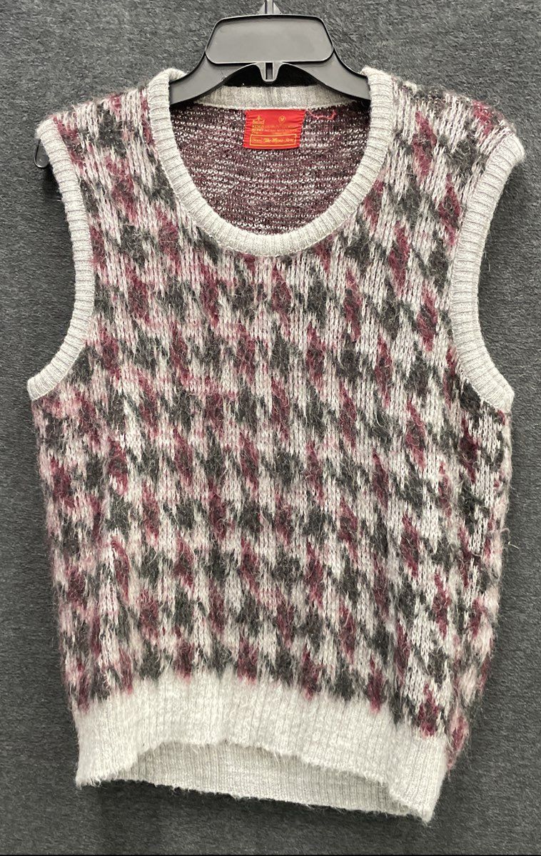 Vintage 70s Kings Road Men's Sweater Vest Gray Maroon Mohair Blend Fuzzy Sz M