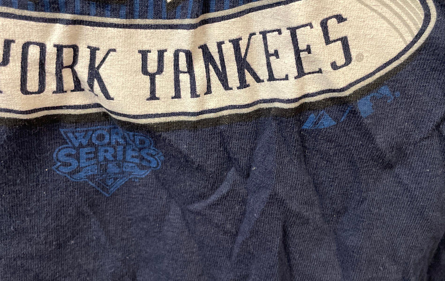 Majestic Men's NY Yankees Navy 2009 American League Champions Roster Tee 2XL