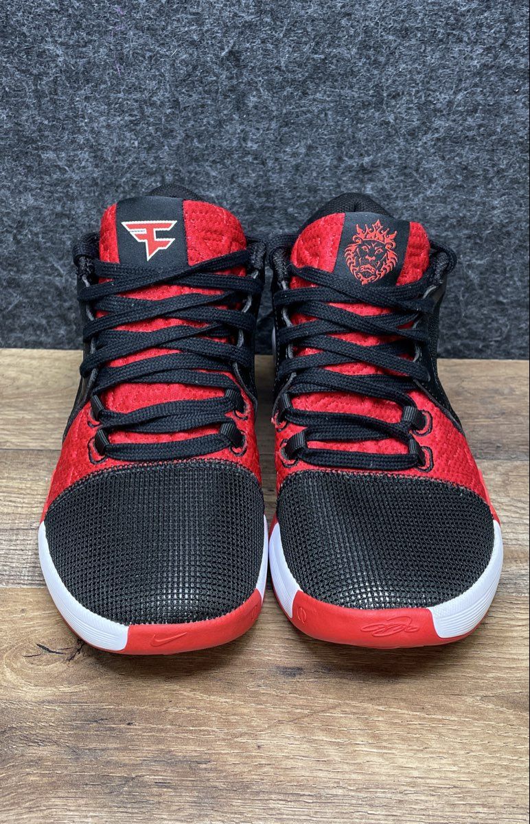 Nike LeBron Witness 8 Bred Basketball Shoes Size 5.5