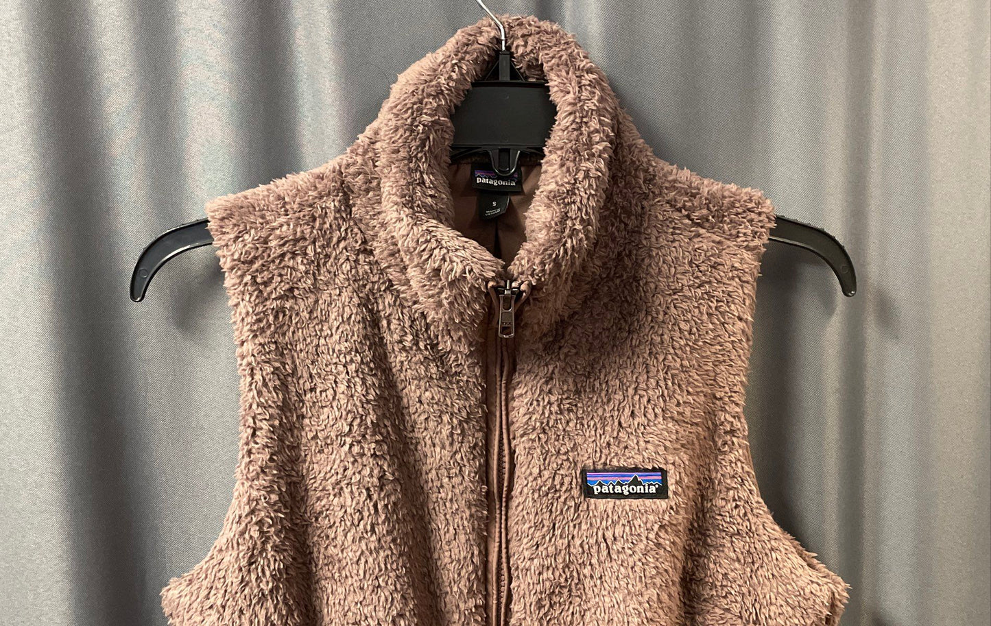 Patagonia Women's Los Gatos Fleece Vest Mauve Pink Full Zip High Pile Fuzzy Sz S