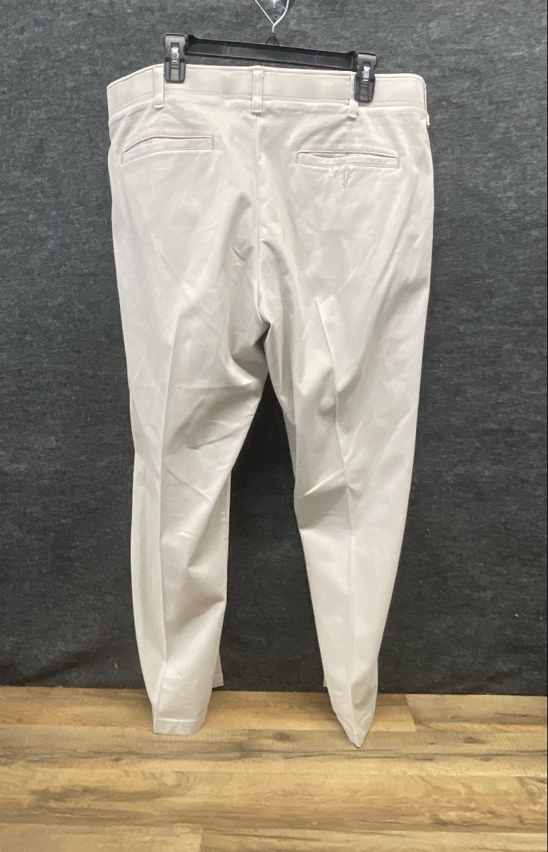Lee Men's Extreme Comfort Relaxed Fit Performance Series Pants Stone Sz 40x32