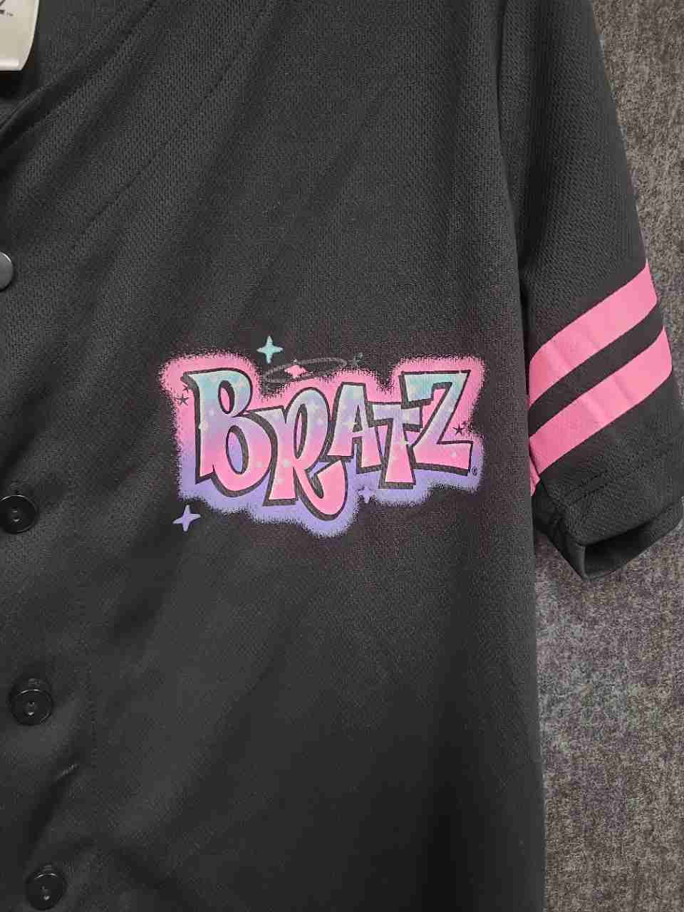 Bratz Women's Baseball Jersey Shirt Black Pink Passion for Fashion Graphic Sz L