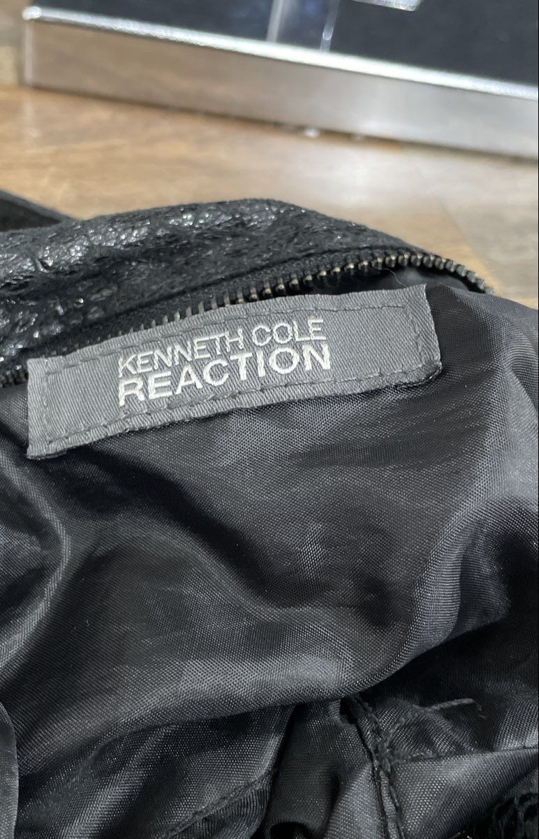 Kenneth Cole Reaction Black Snakeskin Embossed Leather Hobo Shoulder Bag
