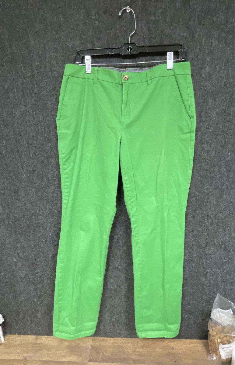 Tommy Hilfiger Women's Green Straight Leg Chino Pants Size 10