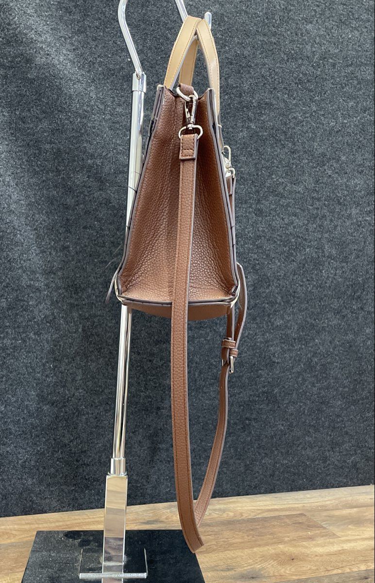 Tahari White Cream Brown Leather TL Logo Tote Crossbody Bag Removable Strap