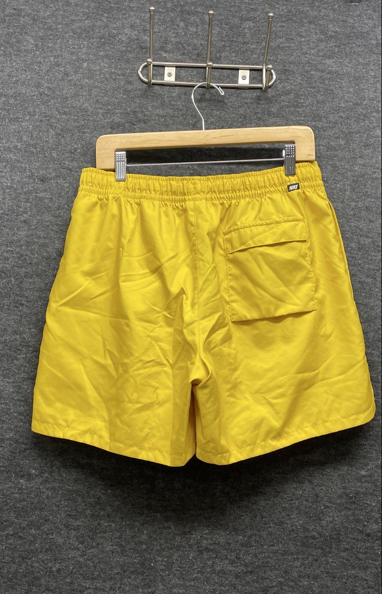 Nike Men's Yellow Woven Swim Trunks Mesh Lined Elastic Waist Shorts Size M