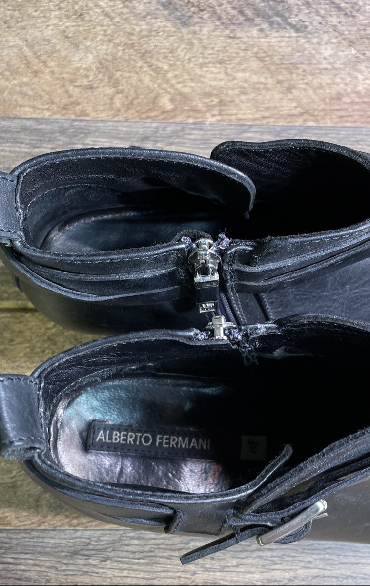 Alberto Fermani Black Leather Buckle Strap Side Zip Ankle Boots Size 38