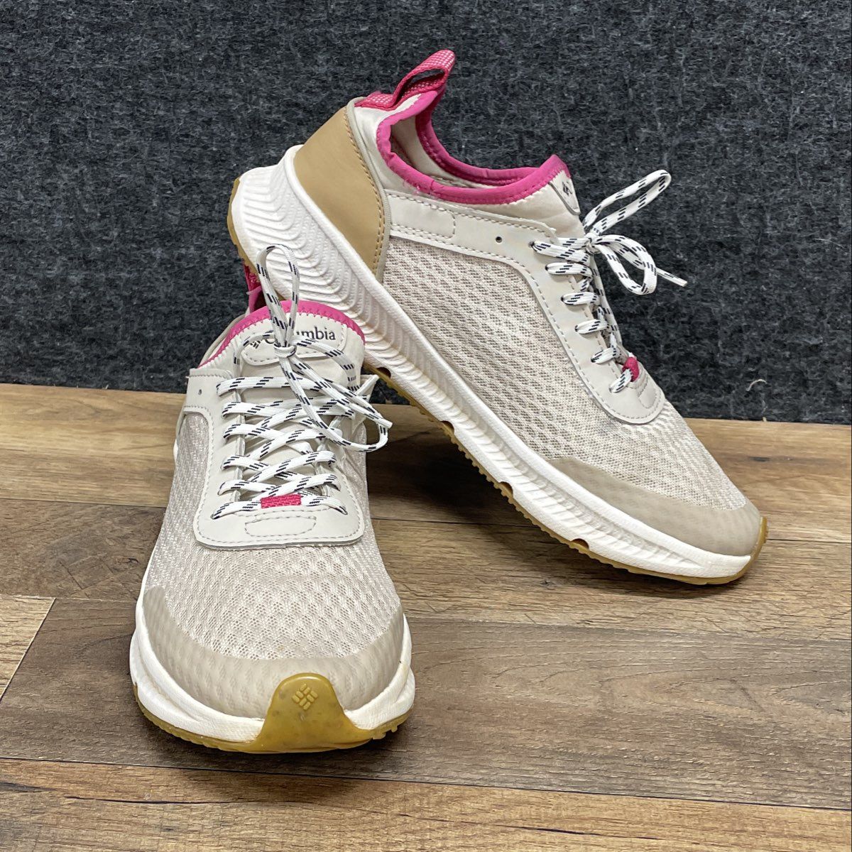 Columbia Summertree Beige Pink Women's Running Lifestyle Sneakers Size 9