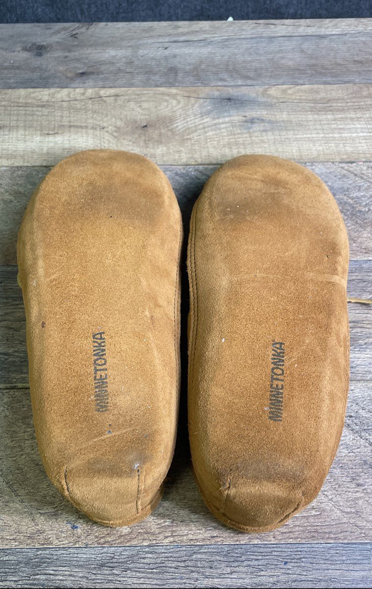 Minnetonka Men's Double Bottom Fleece Brown Suede Moccasin Slippers Size 11.5