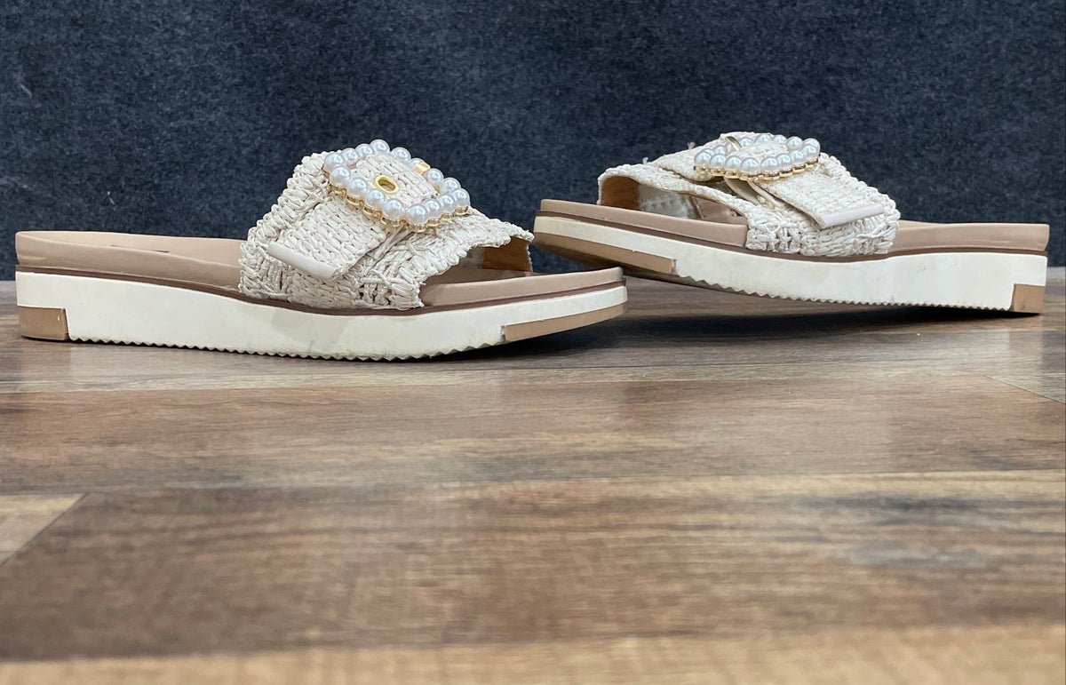 Dolce Vita Camelia P Cream White Woven Pearl Buckle Slide Sandals Size 7.5