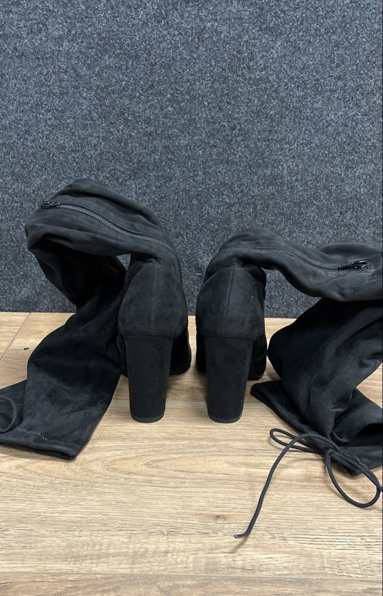 Fashion Nova Black Faux Suede Over The Knee Block Heel Boots Size 7.5